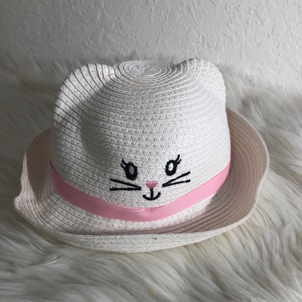 girl’s hat  PLACE
